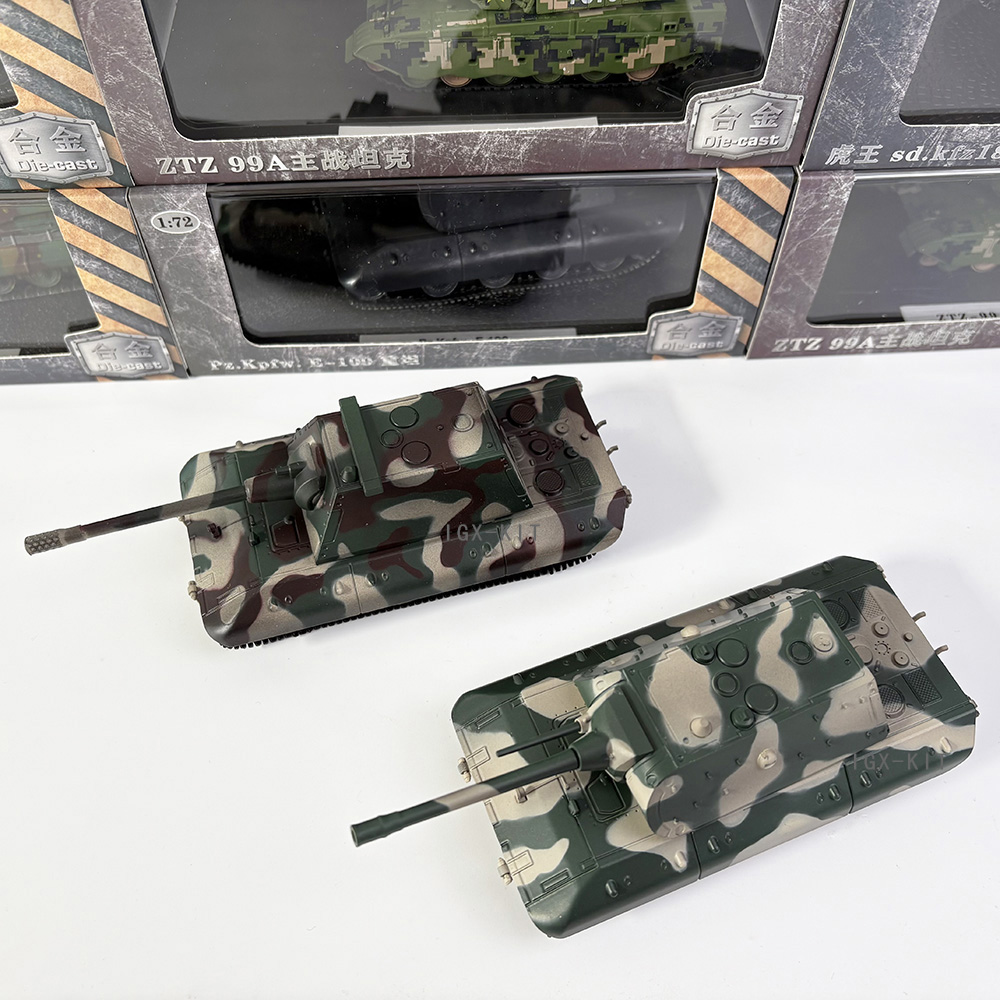 Model Kit Tank - รถถังหนักเยอรมัน E-100 ขนาด 1/72 พร้อมป้อมปืน E100